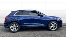 Audi Q3 35 TDI S Line 5dr S Tronic Diesel Estate